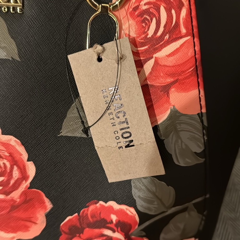 NWT Handbag - Picture 2 of 6